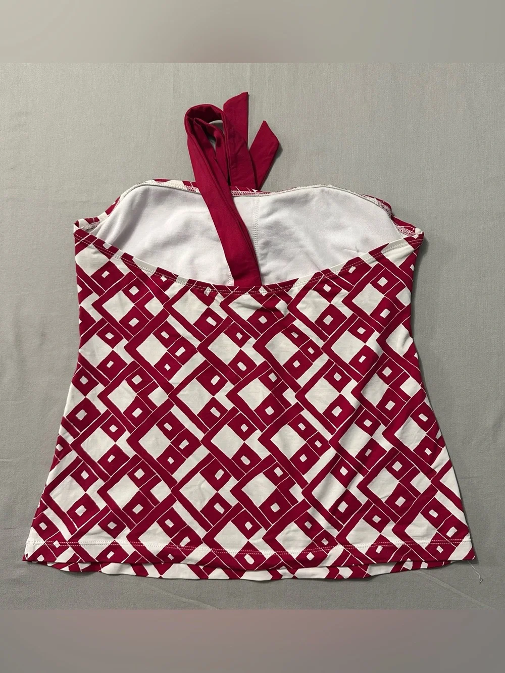 JAG Swimwear 2 Piece Tankini Medium Pink Red White Geometric Halter Top Bikini